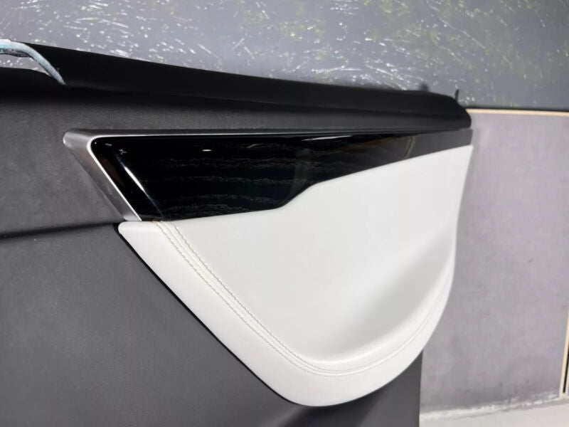 105800418F ⭕ 16-20 Model X Rear Right Carrier Door Panel Trim Pad w/ Card Mold 1058004-18-F