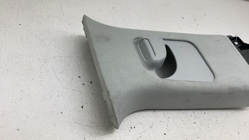 ⭕2022-2024 Rivian R1t Passenger Side Upper Interior B-pillar Trim Pane