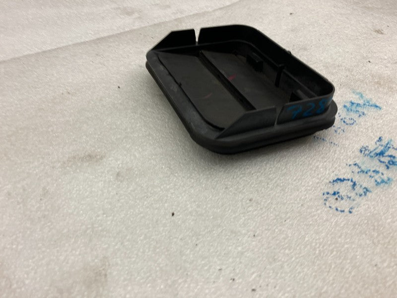 ⭕ 12-20 Tesla Model S Rear Quarter Panel Rubber Flap Extractor Air Vent Grille