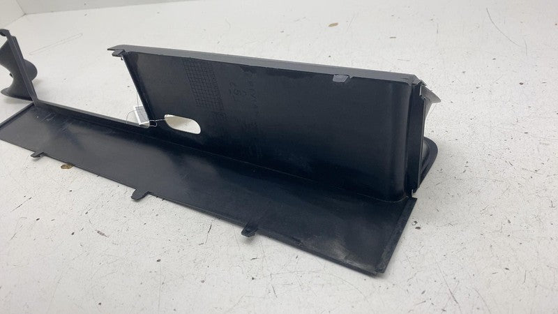 ⭕ 2022 Rivian EDV-700 Amazon Van Rear Right Tail Lamp Taillight Cover 