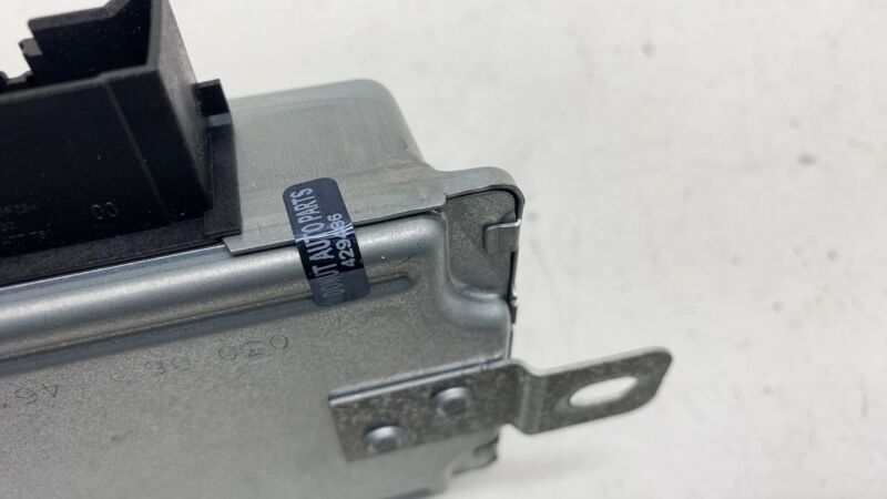 56029583AB ⭕ 2017-2020 Maserati Levante Voltage Power Inverter Control Module 56029583AB