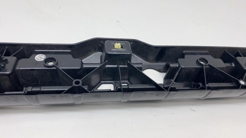 ⭕ 18-22 BMW 530e Front Right Skirt Rocker Molding Panel Support Mount 