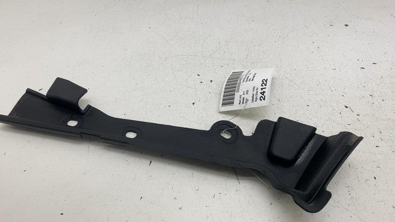 PT00449332B ⭕ 2022-2024 Rivian R1T Front Trough Finisher Trim Cover Panel Right PT00449332B