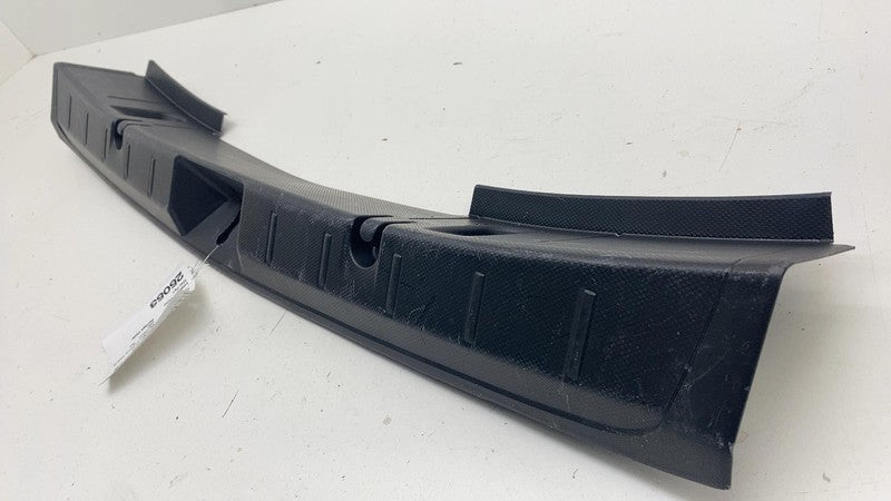 ⭕18-23 Subaru Crosstrek Rear Cargo Trunk Sill Scuff Plate Cover Panel 