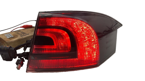 ⭕ 12-22 Model S Rear Passenger Taillight LED Outer Tail Lamp Right 6005919-00-D