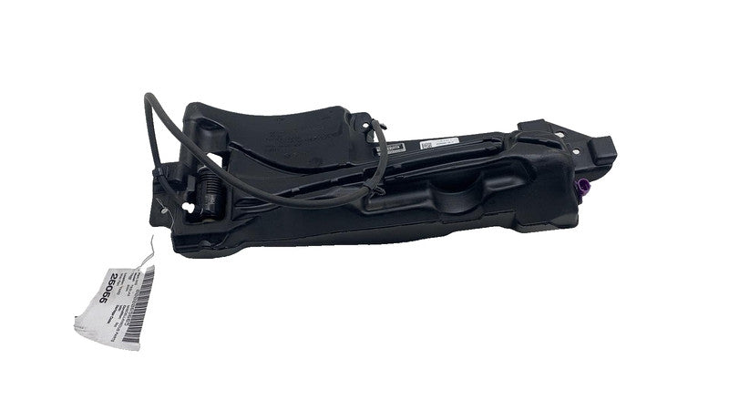 ⭕ 2024-2025 Model 3 Windshield Washer Reservoir Bottle Tank w/ Pump 18