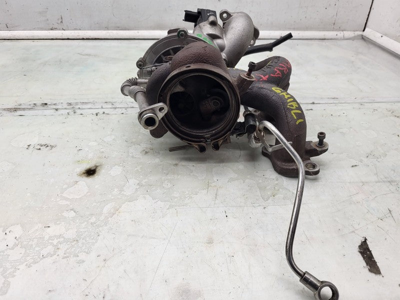 ⭕ 2013-2020 Maserati Ghibli Driver Side Engine Turbocharge Exhaust Man