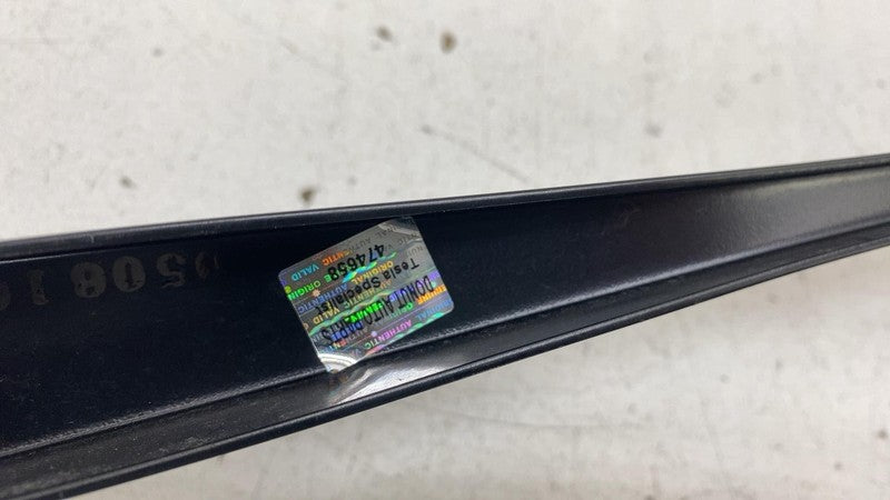 ⭕ 2022-2024 Rivian R1T Front Right Windshield Wiper Passenger Side RH