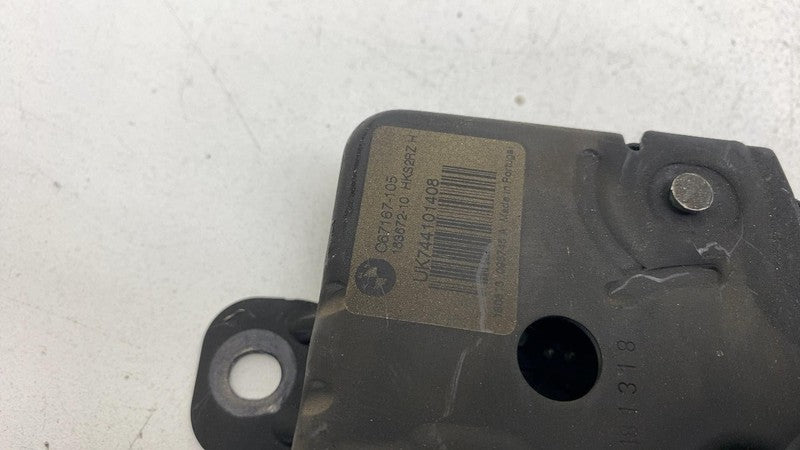 2019 BMW 530e G30 Rear Tailgate Trunk Lid Lock Latch Actuator Mechanis