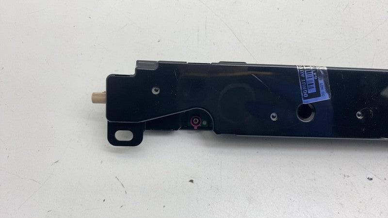 158560100E ⭕ 2020-2024 Tesla Model Y MY WiFi Bluetooth Antenna Control Module 1585601-00-E