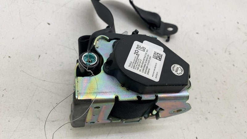 ⭕17-23 Tesla Model 3 Rear Left or Right 2nd Row Seat Belt Retractor 10