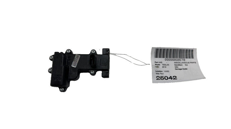 ⭕ 16-24 Model X Front Left Door Pop Actuator Control Unit Module LH 1045353-00-B