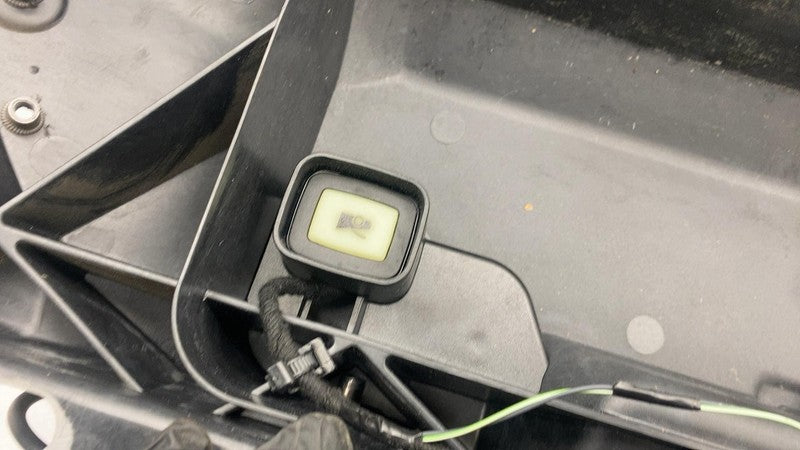 1043816-00-C ⭕16-20 Tesla Model X Front Bumper End Carrier Radiator Core Support 1043816-00-C