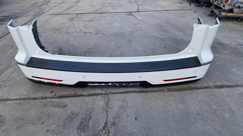 ⭕ 2018 2019 2020 2021 Lincoln Navigator Rear Bumper Cover Panel White 
