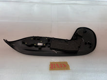 ⭕ 16-20 Model X Front Right Side Seat Recline Panel Control Switch 1067689-00-D