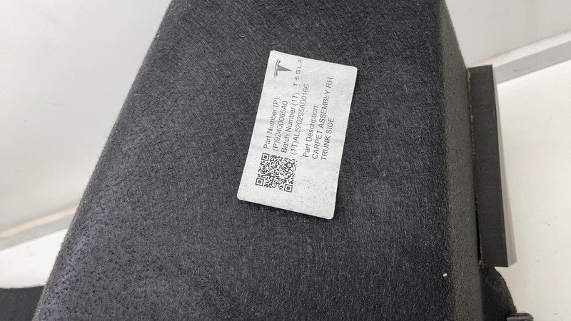 ⭕ 20-23 Tesla Model Y Rear Right Trunk Side Trim End Item (7-Seater) 9