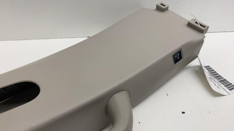 ⭕ 17-25 Chrysler Pacifica Left Side B-Pillar Upper Trim Cover Panel 6E