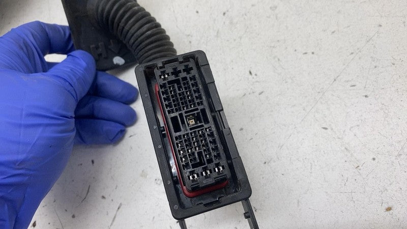 2022-2024 Kia EV6 Front Passenger Door Window Regulator & Motor + Carr