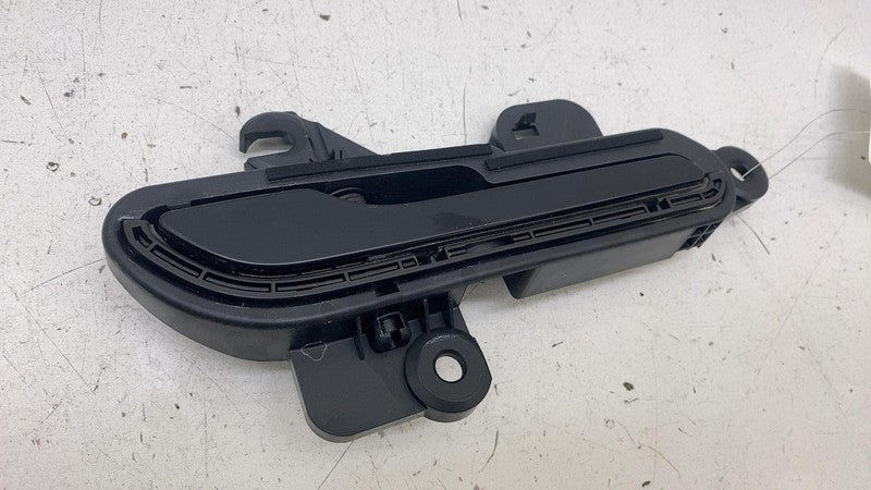 152811500D ⭕ 2020-2024 Tesla Model 3 Y Rear Right Exterior Outer Door Handle 1528115-00-D