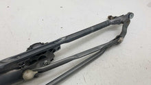 ⭕ 14-17 Range Rover Sport Front Windshield Wiper Linkage w/ Motor CPLA-17500-AC