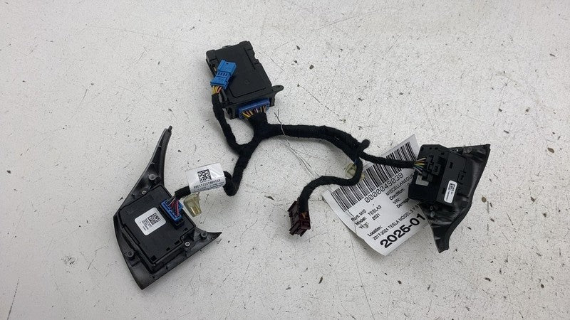 2017-2024 Tesla Model 3 Y Steering Wheel Trim Function Control & Module ECU Assy
