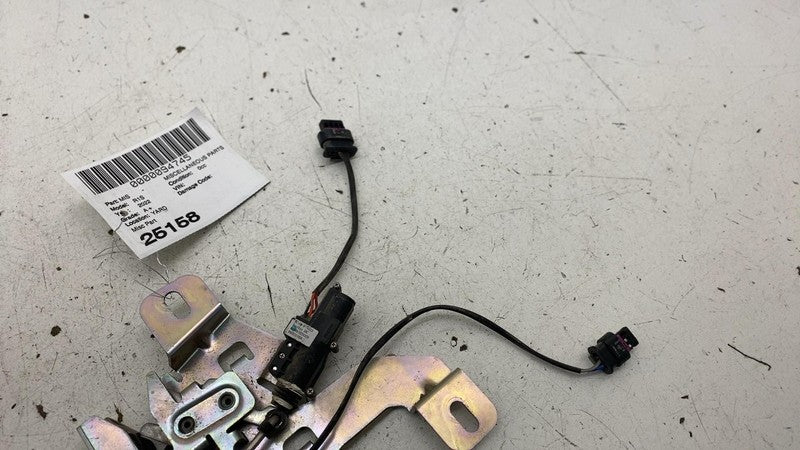 ⭕ 2022 Rivian EDV-700 Passenger Side Box Roller Door Lock Latch Right 