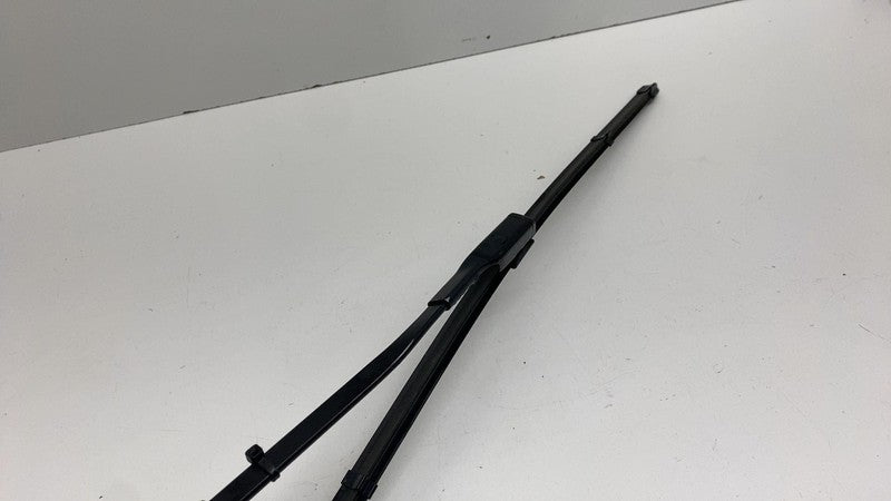 ⭕ 2019-2025 Porsche Cayenne Front Driver SIde Windshield Wiper Arm & Blade Left