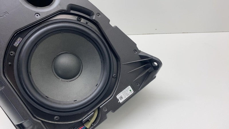 2020 2021 2022 2023 2024 Tesla Model Y MY Audio Speaker Subwoofer Bass