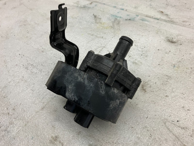 1057235 ⭕16-20 Tesla Model S MS Electric Auxiliary Coolant Water Pump w/ Bracket 1057235