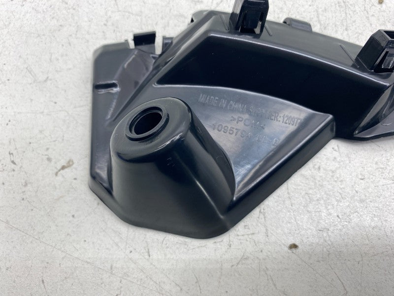 1095794 00 B ⭕ 2017-2026 Tesla Model X Front Right Fender Mount Support Bracket 1095794-00-B