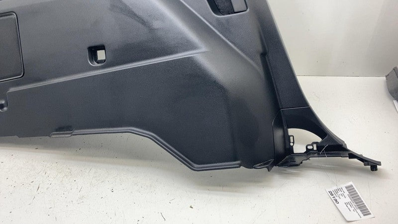 ⭕ 20-23 Lincoln Navigator Rear Driver Side Quarter Panel Lower Trim Co