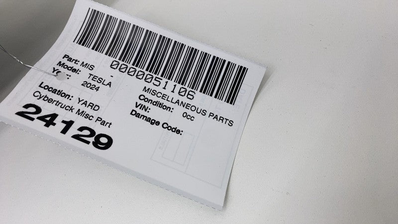 2024 Tesla Cybertruck Foundation Series Front Dash IP Aerobracket  185