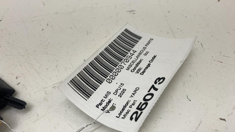 5ZF14TX7AD ⭕ 19-25 Ram 1500 Front Passenger Inboard Seat Track Rail Cover Right 5ZF14TX7AD