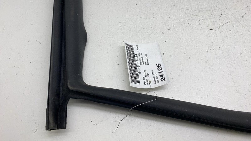 191098500C ⭕ 24-25 Model 3 Rear Left Primary Body Weatherstrip Rubber Seal LH 1910985-00-C
