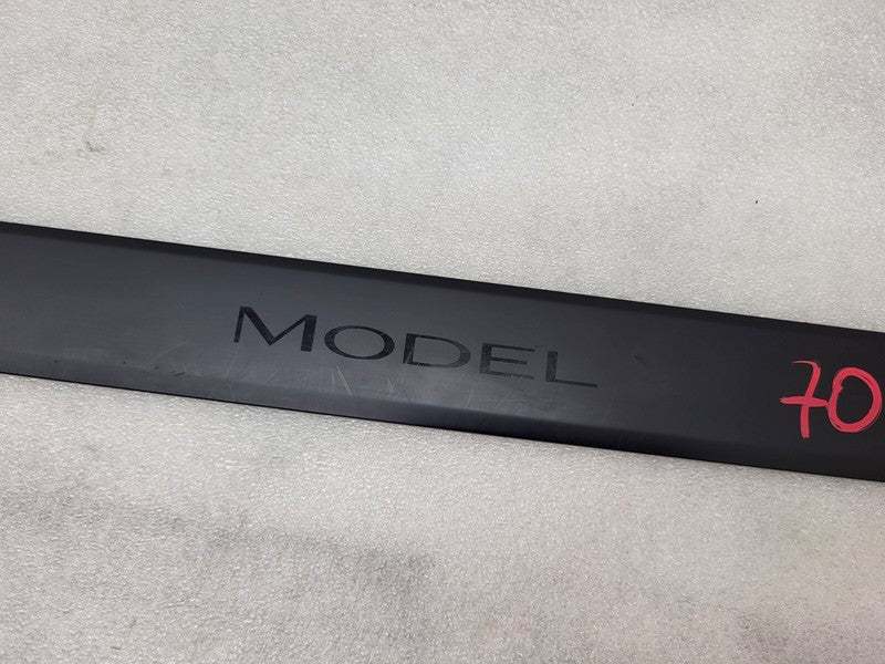 149430100A ⭕20-24 Model Y Front Left or Right Door Sill Scuff Plate Cover Trim 1494301-00-A