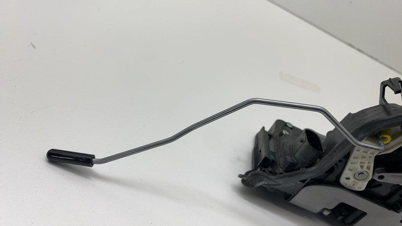 2021 BMW 530e Driver Side Door Lock Latch Actuator Left Assembly OEM 1