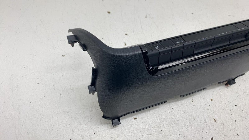 ⭕ 23-25 Toyota Prius Dashboard Center A/C Air Vent Bezel Cover w/ Cont