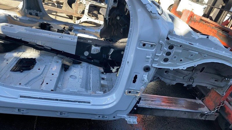 ⭕ 2022-2024 Polestar 2 Front Passenger Side Structural Frame Horn Cutout Right