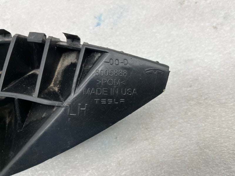 ⭕ 12-20 Model S Front Driver Side Bumper Fascia Fender Bracket Left 60