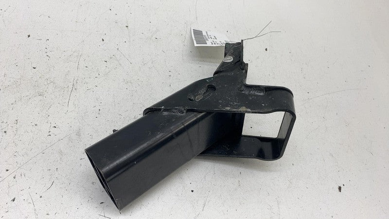 686351305 ⭕ 14-20 BMW i3 Front Left Chassis Frame Reinforcement Member Support 6863513-05