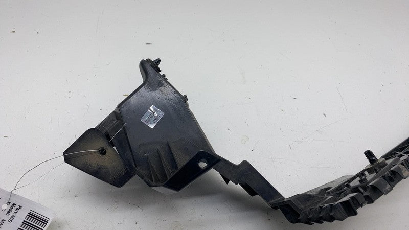 LJ8B 17E850 AE 21-24 Ford Mustang Mach-E Rear Right Bumper Mount Support Bracket LJ8B-17E850-AE