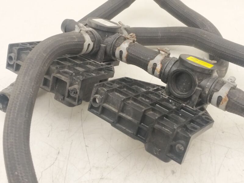 6007370 00 B 2016-2020 Tesla Model X MX Coolant Pump 3 & 4-Way Valve Actuator Motor w/ Hose