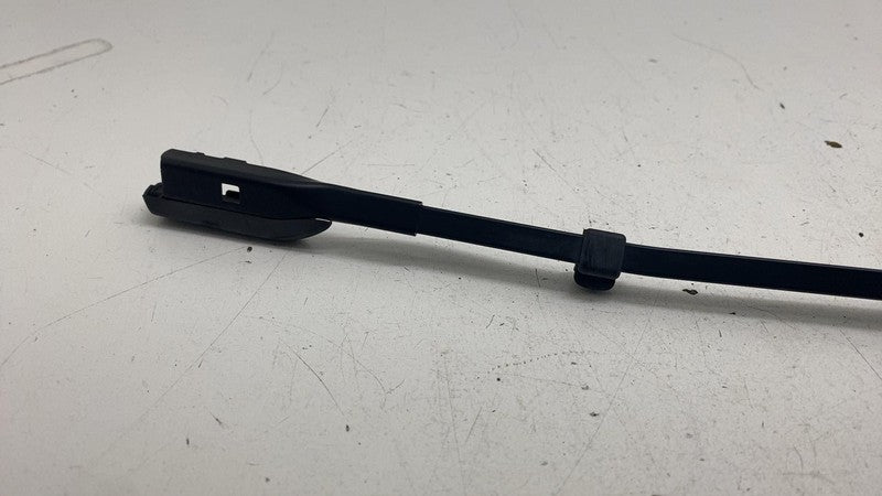 ⭕ 2022 Rivian EDV-700 Front Passenger Side Windshield Wiper Arm Right 