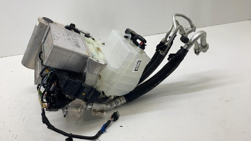 ⭕ 2020-2024 Tesla Model Y Supermanifold Refrigerant Chiller w/ Coolant