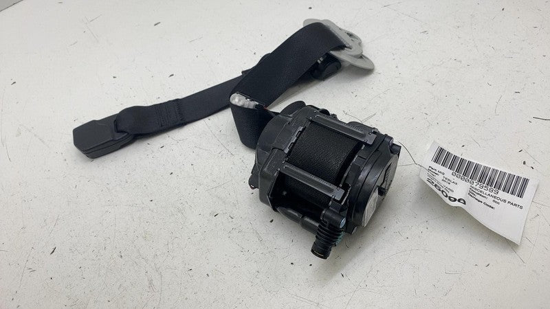 1081279-01-F ⭕ 2017-2023 Tesla Model 3 Front Right 1st Row Seat Belt & Retractor 1081279-01-F