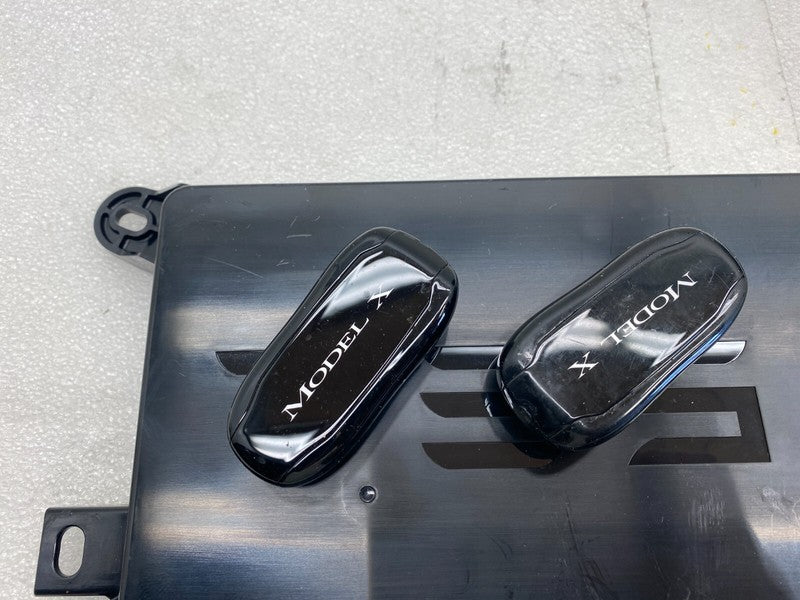 104390000C ⭕2016-2020 Model X Rear Body Chassis Module w/ Smart Keyless Remote 1043900-00-C