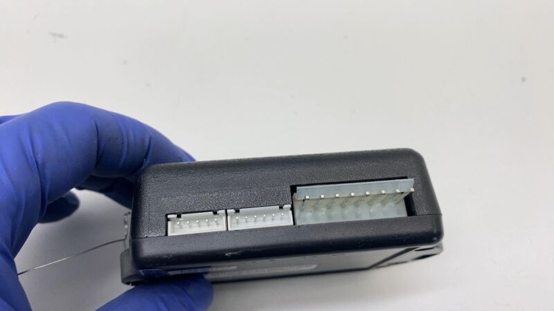 H5OR52 ⭕ 2019 Toyota C-HR Pursuit Keyless Entry Module Unit OEM H5OR52