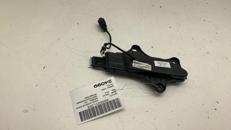 ⭕ 16-20 Model X Front Driver Side Exterior Door Handle Outer Left 1035