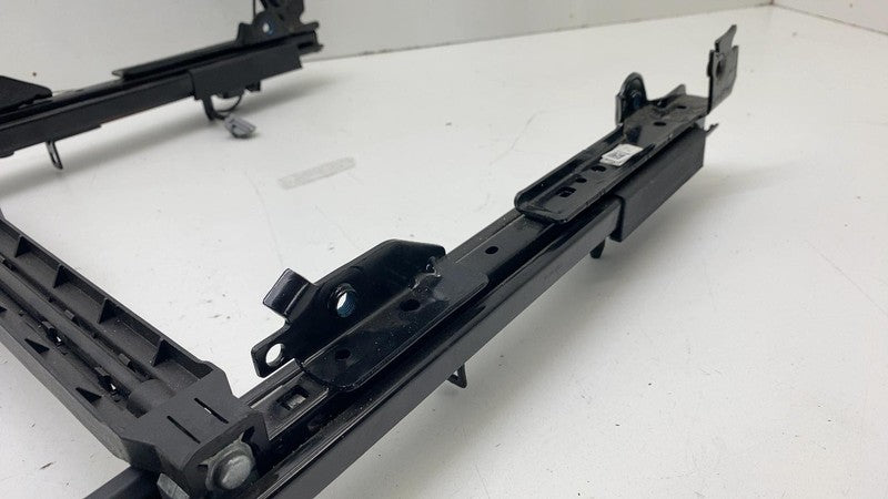 ⭕ 17-23 Model 3 Front Left 1st Row Seat Adjuster Motor Rail Track 1119
