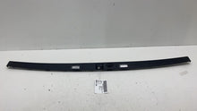 ⭕ 2025 Rivian R1S Rear Gate Upper Switch Bezel w/ License Plate Lamp Assembly